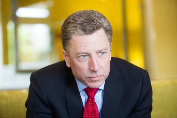 В Україну приїхав спецпредставник Держдепу Курт Волкер В Україну приїхав спецпредставник Держдепу Курт Волкер