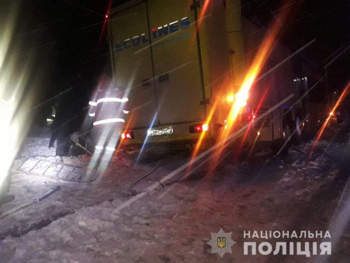 ДТП із чотирма загиблими на Львівщині: поліція затримала водія автобуса ДТП із чотирма загиблими на Львівщині: поліція затримала водія автобуса