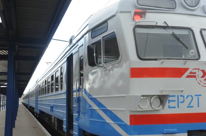 Львівська залізниця отримає ще один відремонтований електропоїзд Львівська залізниця отримає ще один відремонтований електропоїзд