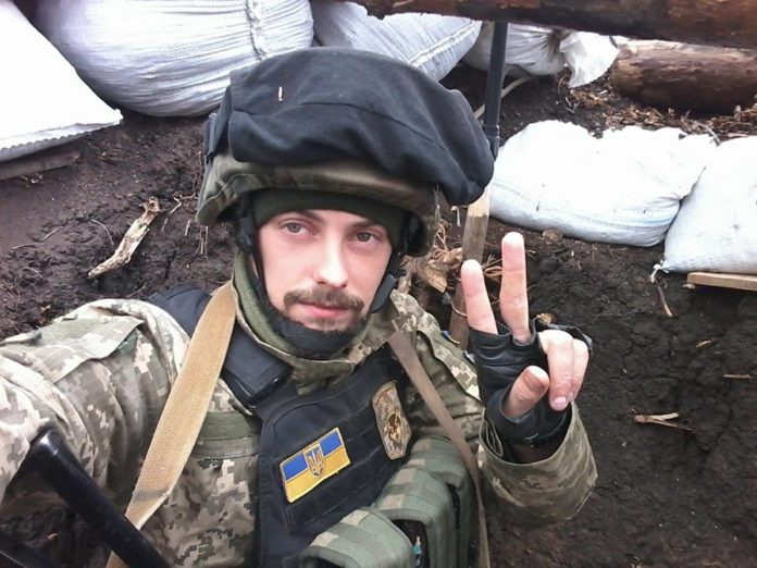 Сьогодні на Львівщині прощатимуться із загиблим на Донбасі бійцем Сьогодні на Львівщині прощатимуться із загиблим на Донбасі бійцем