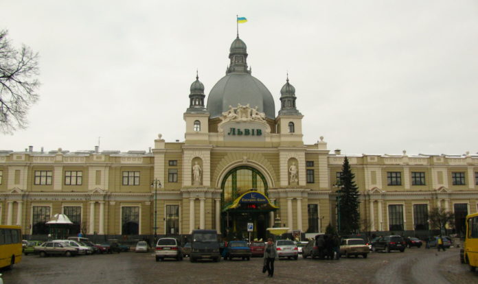 Поліція знайшла «мінера» залізничного вокзалу у Львові Поліція знайшла «мінера» залізничного вокзалу у Львові
