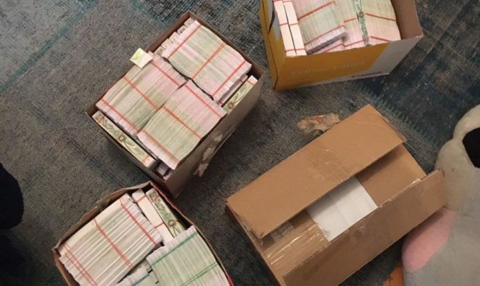 Львів’янин отримав умовне покарання за масштабне виробництво підроблених акцизів Львів’янин отримав умовне покарання за масштабне виробництво підроблених акцизів