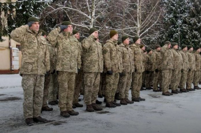 Українських військових відправили розміновувати Косово Українських військових відправили розміновувати Косово