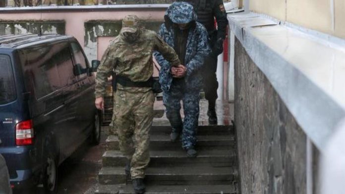 Український моряк Віктор Безпальченко оголосив себе військовополоненим і відмовився давати свідчення Український моряк Віктор Безпальченко оголосив себе військовополоненим і відмовився давати свідчення