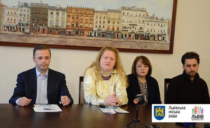 Львів’яни за рік адаптували 5 кінофільмів для незрячих Львів’яни за рік адаптували 5 кінофільмів для незрячих