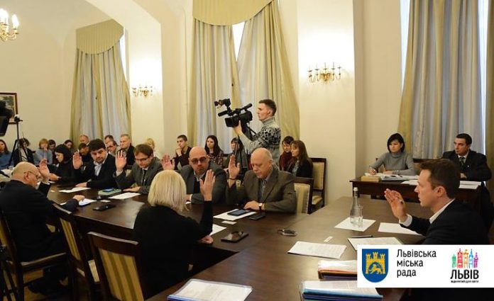 Львівським комунальним підприємствам дозволили купувати електрику без тендерів Львівським комунальним підприємствам дозволили купувати електрику без тендерів