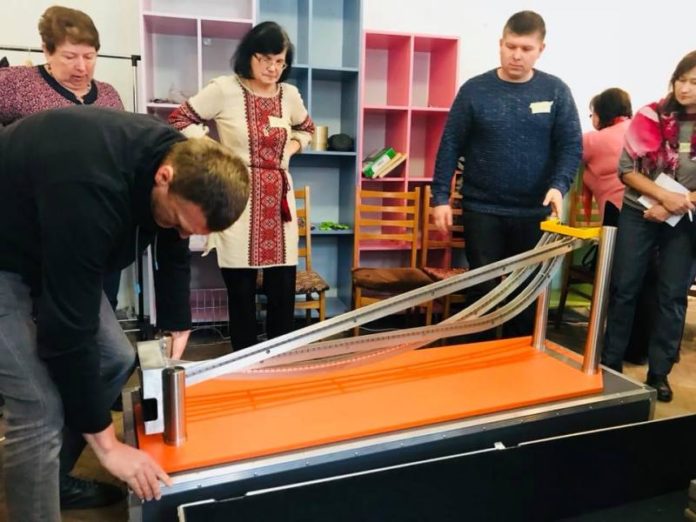 У Львові запрацює мобільна наукова лабораторія для вивчення фізики У Львові запрацює мобільна наукова лабораторія для вивчення фізики