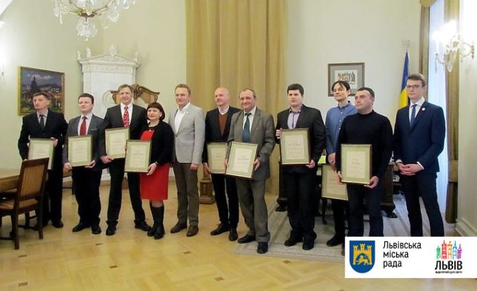 Як у Львові нагороджували науковців у рамках програми «Львів науковий» Як у Львові нагороджували науковців у рамках програми «Львів науковий»