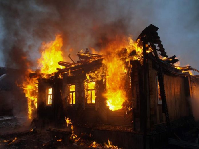 На Сколівщині згорів дерев’яний житловий будинок На Сколівщині згорів дерев’яний житловий будинок