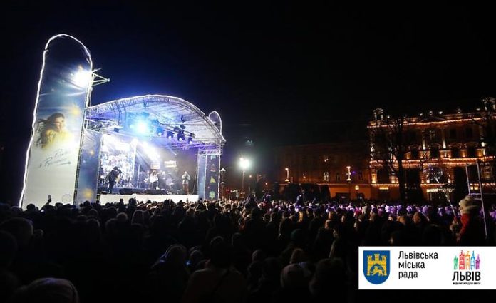 На Різдво у Львові відбувся святковий концерт На Різдво у Львові відбувся святковий концерт