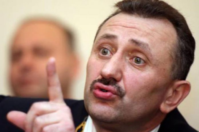 Екс-судді-«коляднику» скасували умовно-дострокове звільнення Екс-судді-«коляднику» скасували умовно-дострокове звільнення