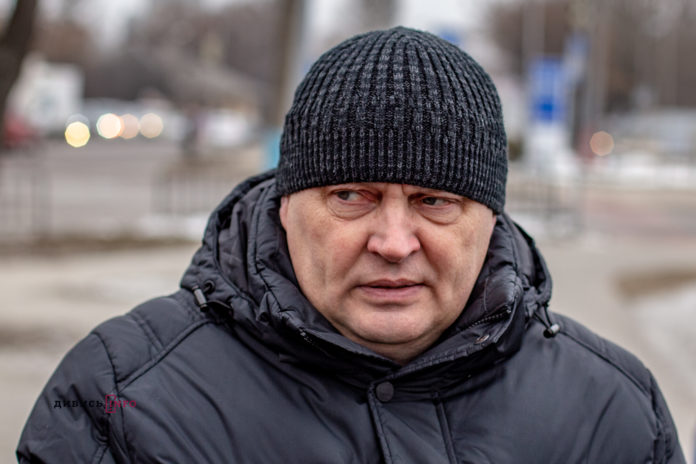 У Львівській міськраді пояснили, чому не завжди посипають слизькі вулиці реагентом У Львівській міськраді пояснили, чому не завжди посипають слизькі вулиці реагентом