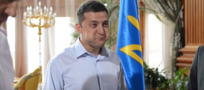 Зеленський назвав «технічною помилкою» свою заяву у Новорічну ніч Зеленський назвав «технічною помилкою» свою заяву у Новорічну ніч