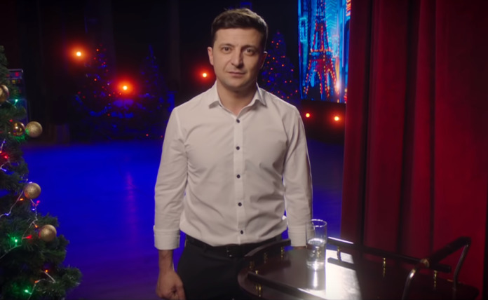 Зеленський офіційно оголосив, що йде в президенти України (відео) Зеленський офіційно оголосив, що йде в президенти України (відео)