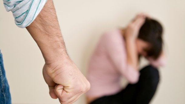На Львівщині судитимуть чоловіка за домашнє насильство