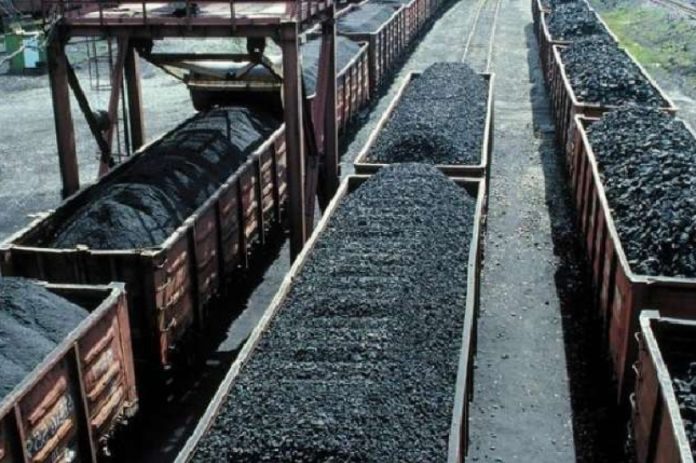 Білорусь продає Україні вугілля з ОРДЛО, – ЗМІ Білорусь продає Україні вугілля з ОРДЛО, – ЗМІ