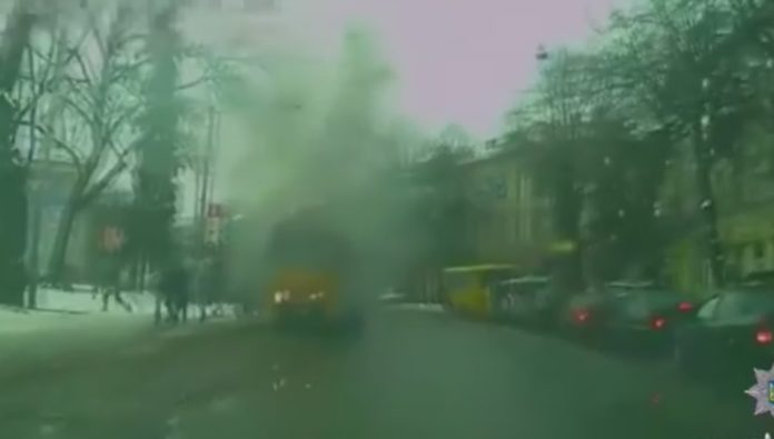 У Львові горів трамвай (відео) У Львові горів трамвай (відео)