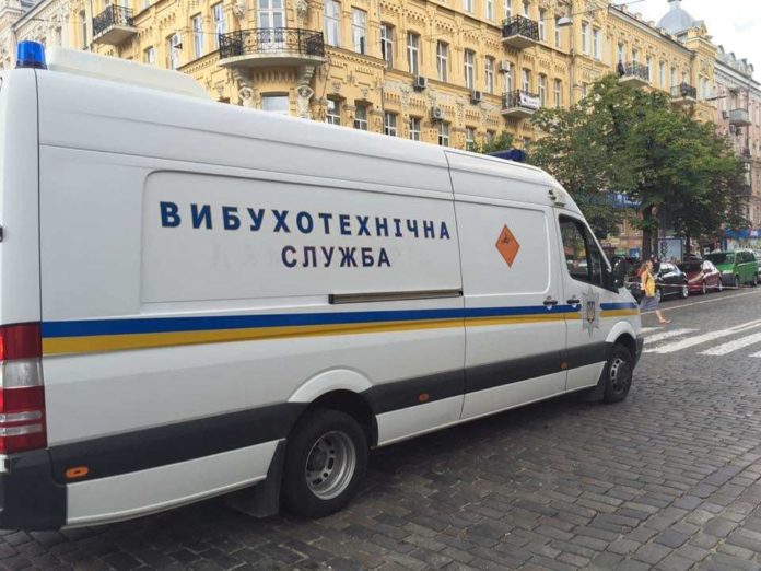 У Львові невідомі повідомили про замінування трьох об’єктів У Львові невідомі повідомили про замінування трьох об’єктів