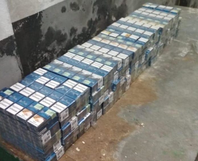 На Львівщині собака митників двічі за тиждень знаходив тютюн (фото) На Львівщині собака митників двічі за тиждень знаходив тютюн (фото)