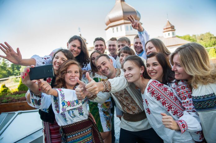 Українська для світу: як у Львові відкривають для іноземців мову та культуру України (фото) Українська для світу: як у Львові відкривають для іноземців мову та культуру України (фото)