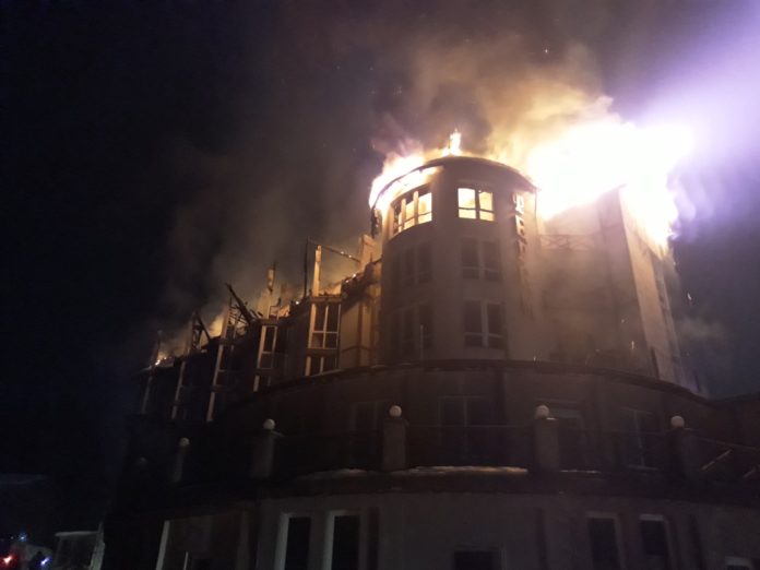 У багатоповерховій будівлі на Львівщині сталася пожежа У багатоповерховій будівлі на Львівщині сталася пожежа