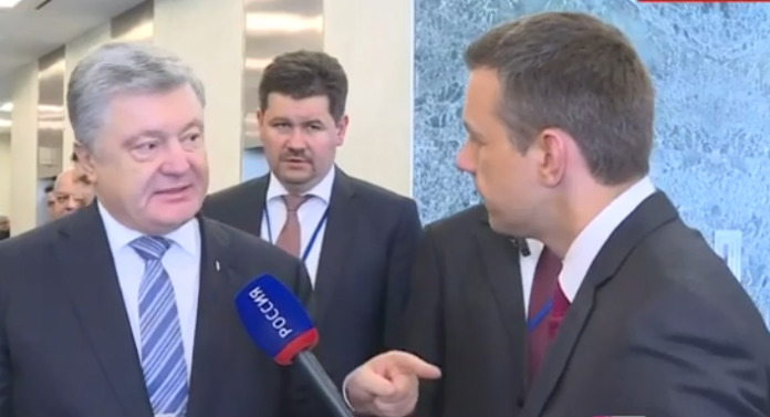«Вбивці українців!» – Порошенко відповів російському пропагандисту (відео) «Вбивці українців!» – Порошенко відповів російському пропагандисту (відео)