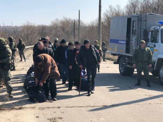 Бойовики передали Україні 60 ув’язнених Бойовики передали Україні 60 ув’язнених