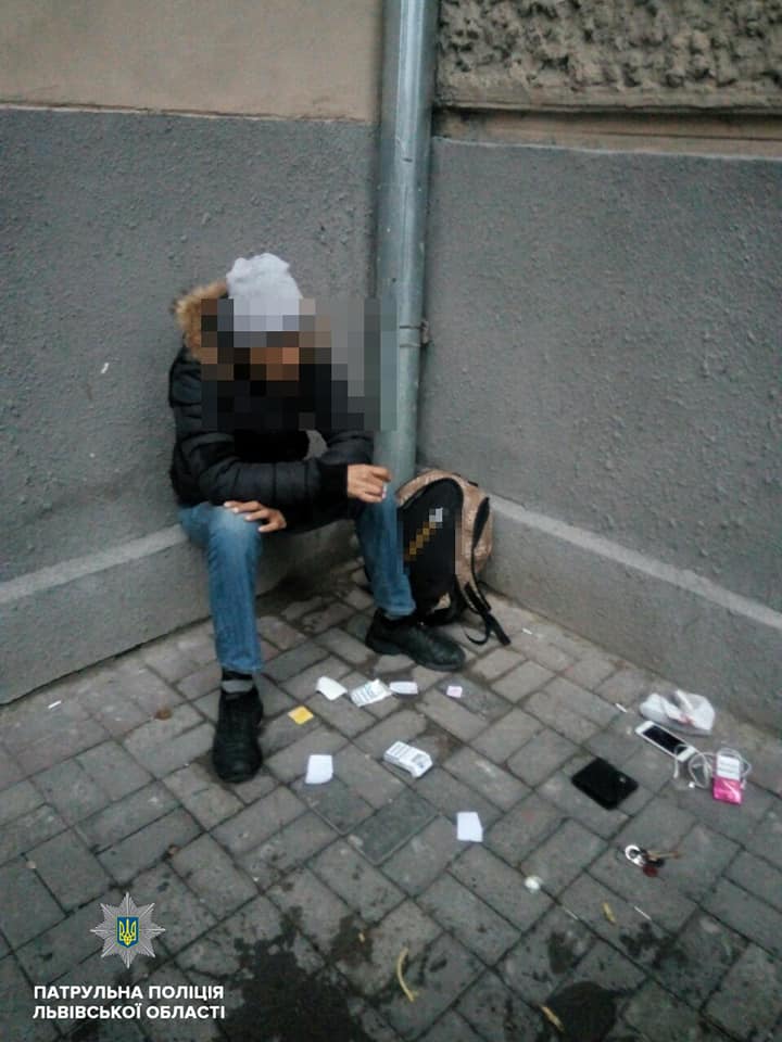 У Львові обікрали хмельниччанина у сильному алкогольному сп'янінні (фото) - 2