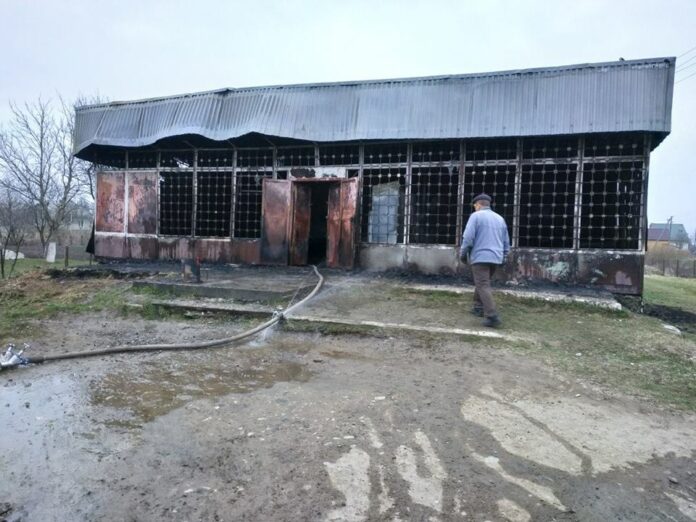 На Львівщині вщент згорів магазин На Львівщині вщент згорів магазин