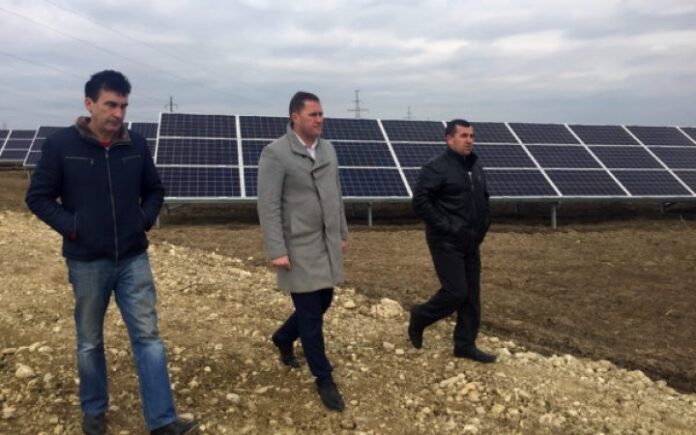 У Бориславі запрацювала вже друга сонячна електростанція У Бориславі запрацювала вже друга сонячна електростанція