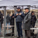 Загородження, перекритий рух і десятки поліцейських машин. Як зараз виглядає центр Львова (фото) - 16