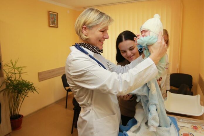 У Львові досі невакциновано від кору понад 10 тисяч школярів У Львові досі невакциновано від кору понад 10 тисяч школярів