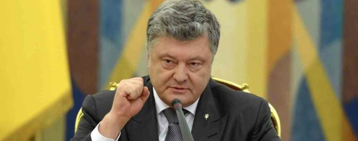 Порошенко здає аналізи на НСК «Олімпійський» Порошенко здає аналізи на НСК «Олімпійський»