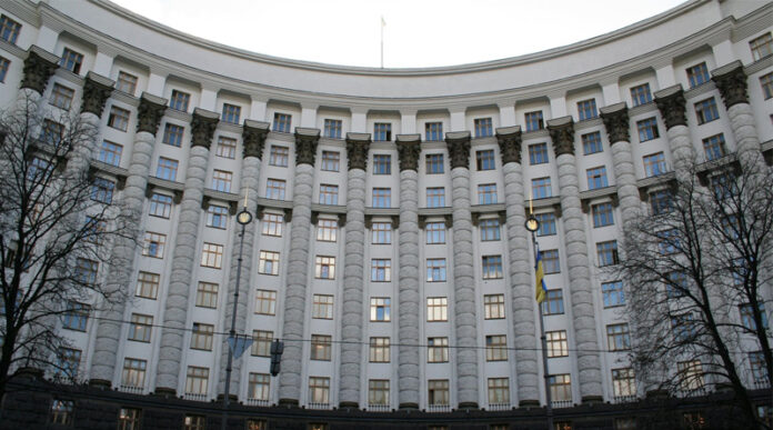 Уряд виділив мільярд на Інтернет та комп’ютери в школах Уряд виділив мільярд на Інтернет та комп’ютери в школах