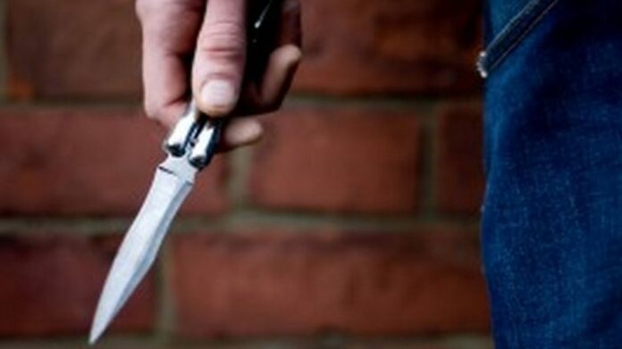У Львові чоловіку, який порізав двох юнаків, загрожує 8 років в’язниці У Львові чоловіку, який порізав двох юнаків, загрожує 8 років в’язниці