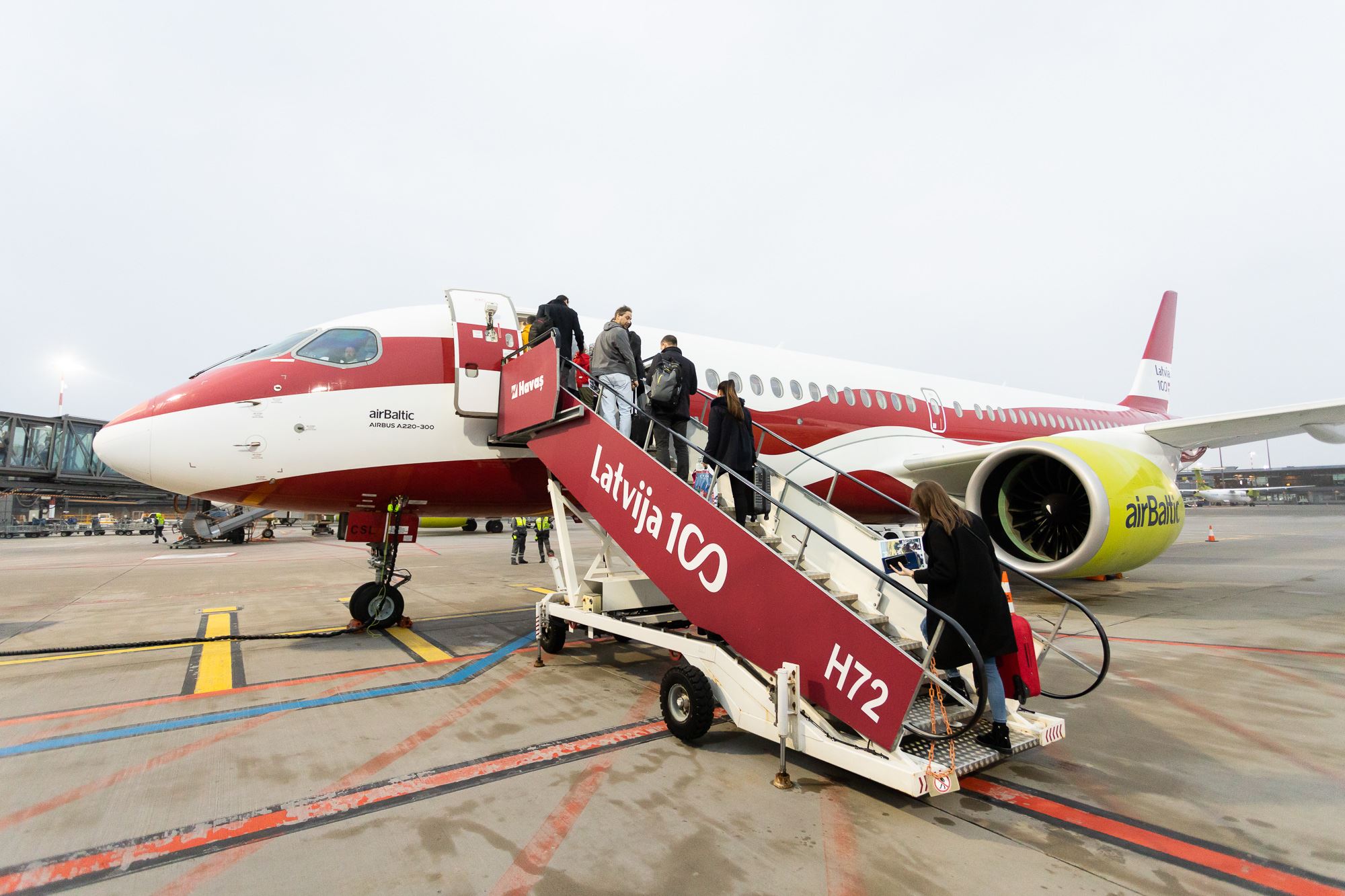 Латвійська авіакомпанія запустила регулярні авіарейси з Риги до Львова