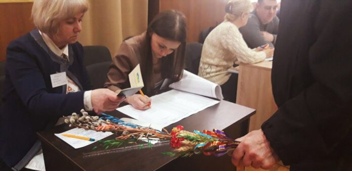 ОПОРА зафіксувала перші порушення під час виборів на Львівщині ОПОРА зафіксувала перші порушення під час виборів на Львівщині