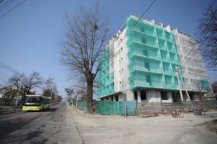 У Львові повністю демонтували багатоповерхівку, збудовану з порушеннями У Львові повністю демонтували багатоповерхівку, збудовану з порушеннями