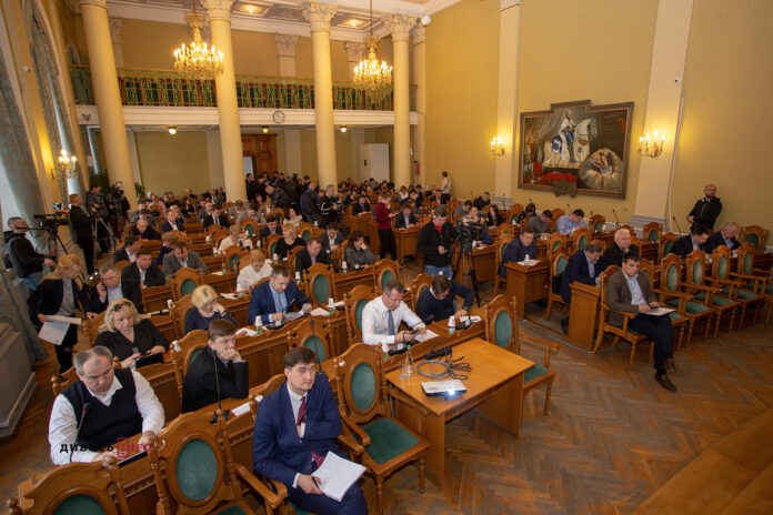 Депутати погодили інвестиційний проект канатної дороги на Високий Замок Депутати погодили інвестиційний проект канатної дороги на Високий Замок