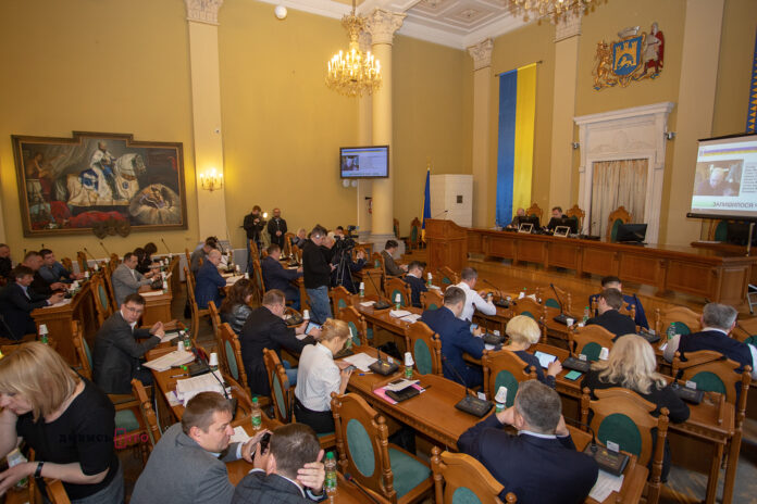 Депутати затвердили програму співфінансування ремонту будинків ОСББ Депутати затвердили програму співфінансування ремонту будинків ОСББ