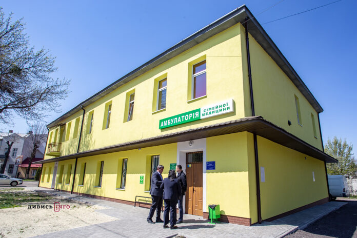 Кожного року відкриваємо у Львові одну-дві амбулаторії, – Зуб (фото) Кожного року відкриваємо у Львові одну-дві амбулаторії, – Зуб (фото)