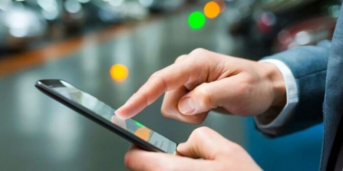 У Польщі пропонують скасувати роумінг для українців У Польщі пропонують скасувати роумінг для українців