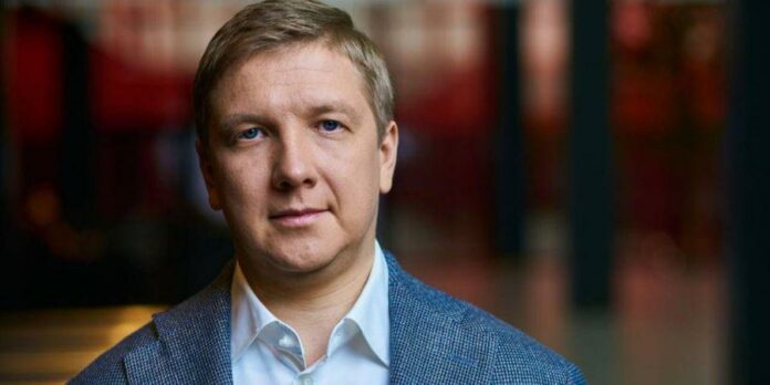 Гройсман ініціює відставку Коболєва в разі відмови знизити ціну на газ для населення Гройсман ініціює відставку Коболєва в разі відмови знизити ціну на газ для населення