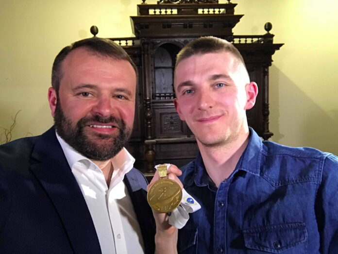 Біатлоніст Підручний розповість про свою чемпіонську гонку в Естерсунді. Де подивитись Біатлоніст Підручний розповість про свою чемпіонську гонку в Естерсунді. Де подивитись