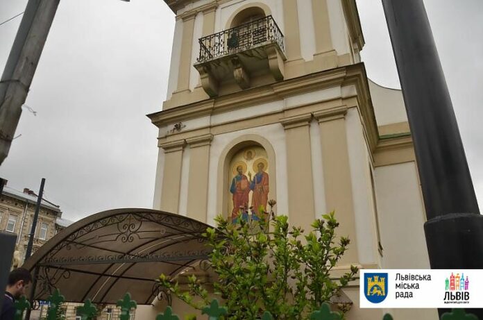 Львівщина прощається із Героєм Романом Досяком (фото) Львівщина прощається із Героєм Романом Досяком (фото)