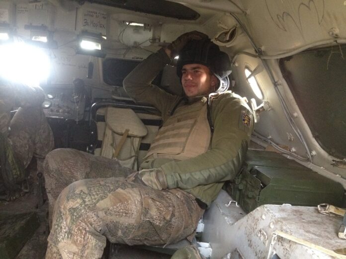Стало відомо, коли до Львова прибуде автомобіль з тілом загиблого героя Стало відомо, коли до Львова прибуде автомобіль з тілом загиблого героя