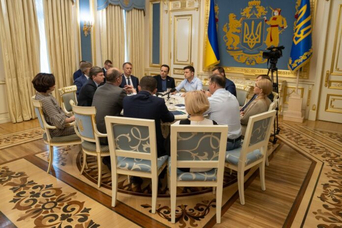 Стала відома ймовірна дата виборів до парламенту Стала відома ймовірна дата виборів до парламенту