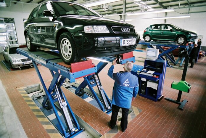 В Україні повернуть обов’язковий техогляд автомобілів В Україні повернуть обов’язковий техогляд автомобілів