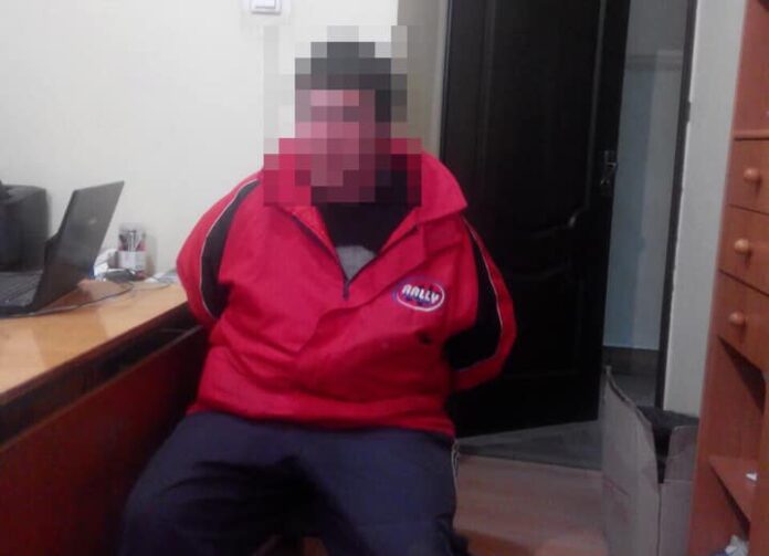 У Львові затримали ймовірного «мінера» з телефонною слухавкою в руках У Львові затримали ймовірного «мінера» з телефонною слухавкою в руках