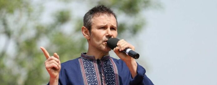 Вакарчук розповів, хто фінансуватиме його партію Вакарчук розповів, хто фінансуватиме його партію